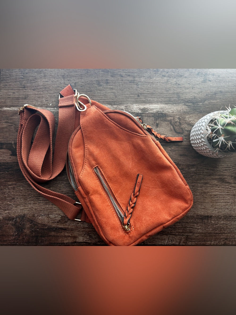 Jen & Co | Women's Suede Crossbody Sling Bag